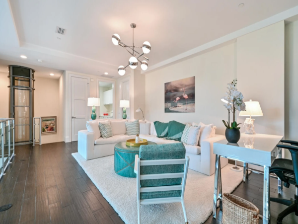 Downtown Naples Three-Bedroom Condo With Private Elevator